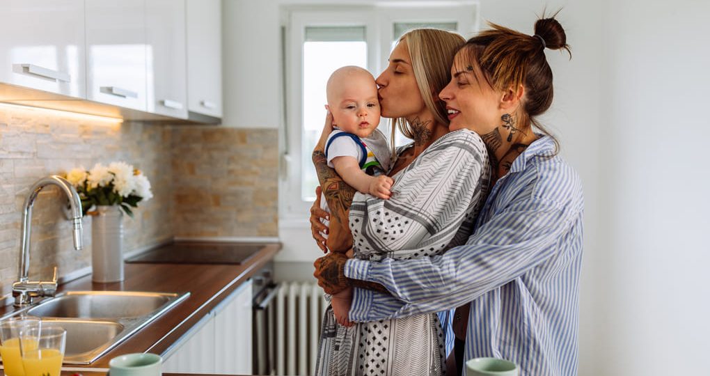 Family Aims, un referente en subrogación para parejas homosexuales: procesos seguros y personalizados para personas de Paraguay